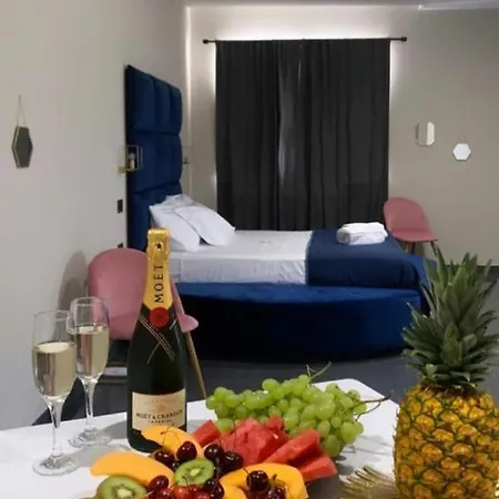 Hotel Elite Varcaturo