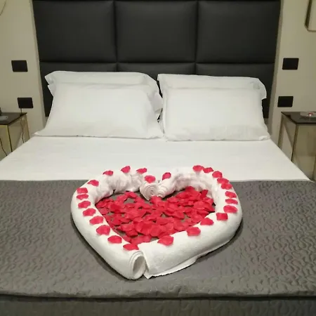 Hotel Elite Varcaturo