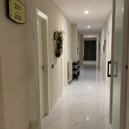 Elite Hotel
