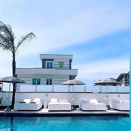 Elite Hotel Varcaturo