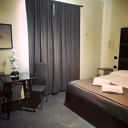 Elite Hotel