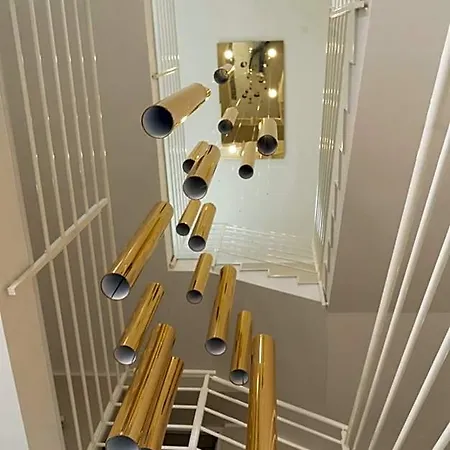 Hotel Elite Varcaturo