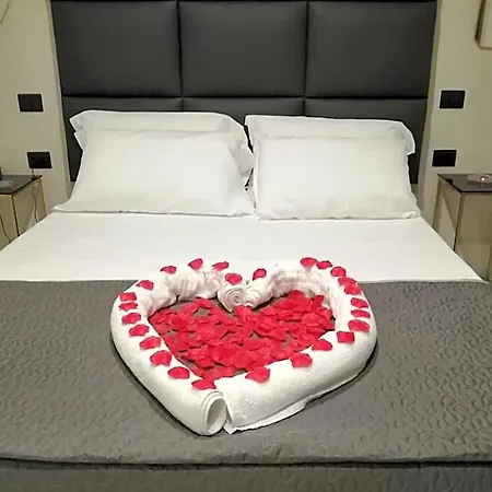 Elite Hotel Varcaturo