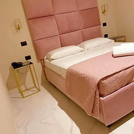 Elite Hotel 3*