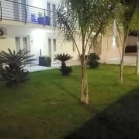 Hotel Elite Varcaturo