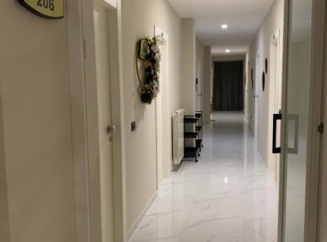 Elite Hotel